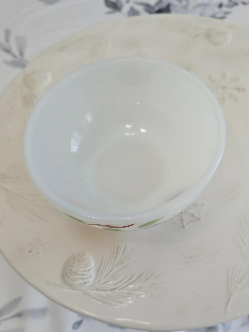 Vintage Fire King Gay Fad Fruit  Ovenware White Milk Glass Bowl Almost 5